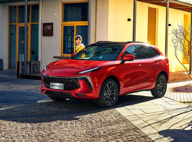 SUV T5EVO Dongfeng Forthing Gasolina Version Exclusive 360cam 8 airbags Color Rojo/Interior Negro