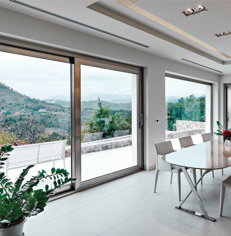 Riel para Marco Perimetral. Serie Elevable Europa. Color Silver