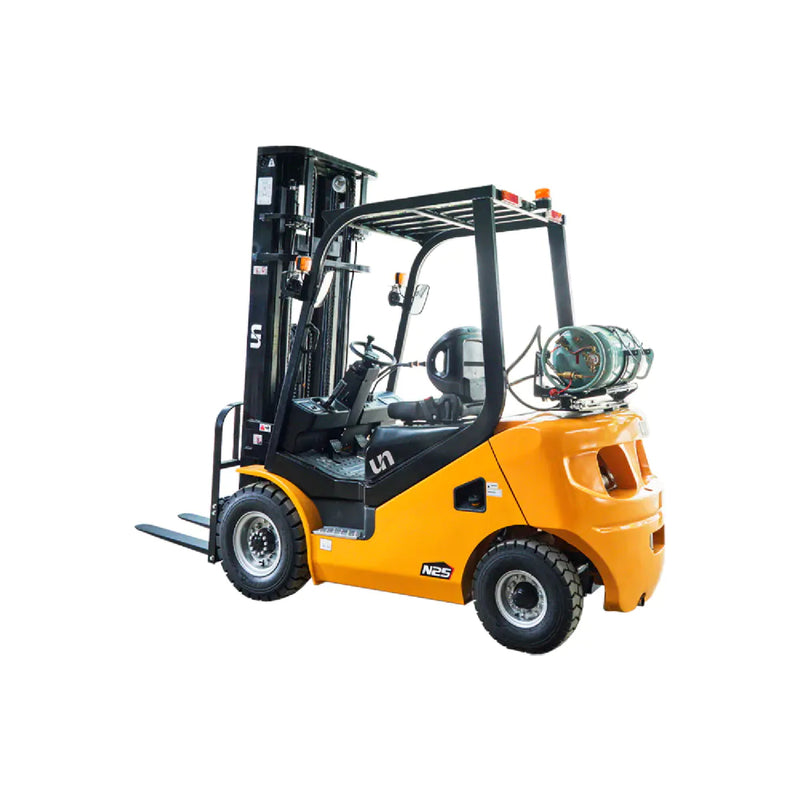 Montacargas Gasolina 2.5 Toneladas Torre de 6mts de altura. Llantas sólidas y Side Shifter. UN FORKLIFT