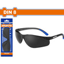 Lentes de seguridad oscuros. Tono DIN 8. Amplio campo visual. Uso en interiores y exteriores.