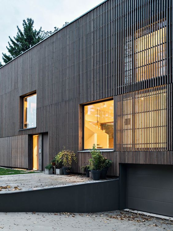 Pergola WPC Tubo Cuadrado 2" Acabado Madera Wengue Exteriores 50x50x2900mm