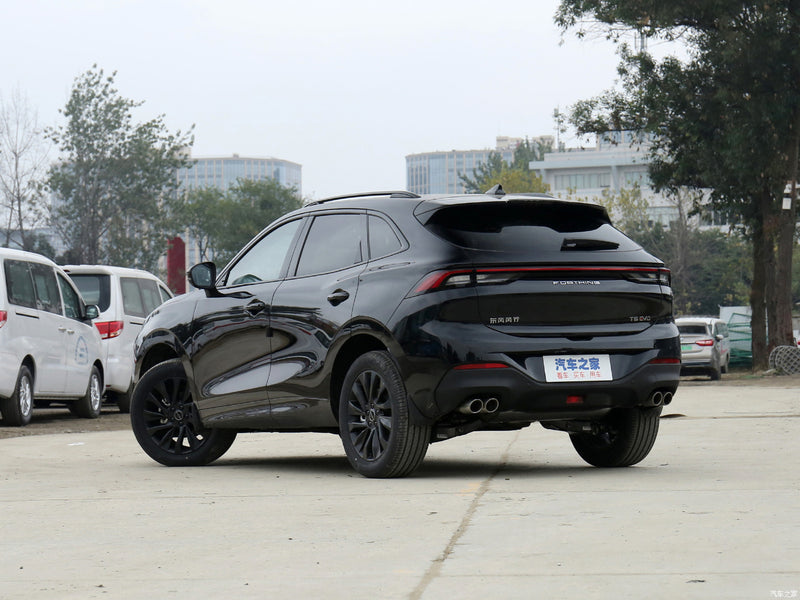 SUV T5 EVO Dongfeng Forthing Gasolina Version Exclusive 8 airbags Color Negro / Interior Rojo