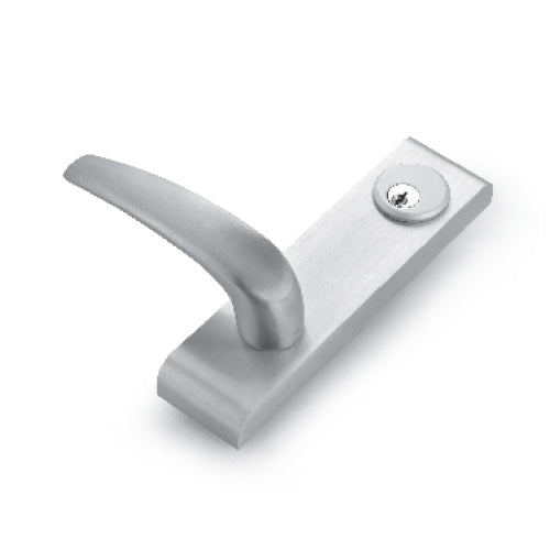 Manija con cilindro para puerta compatible con barra antipanico US067. Acabado silver.