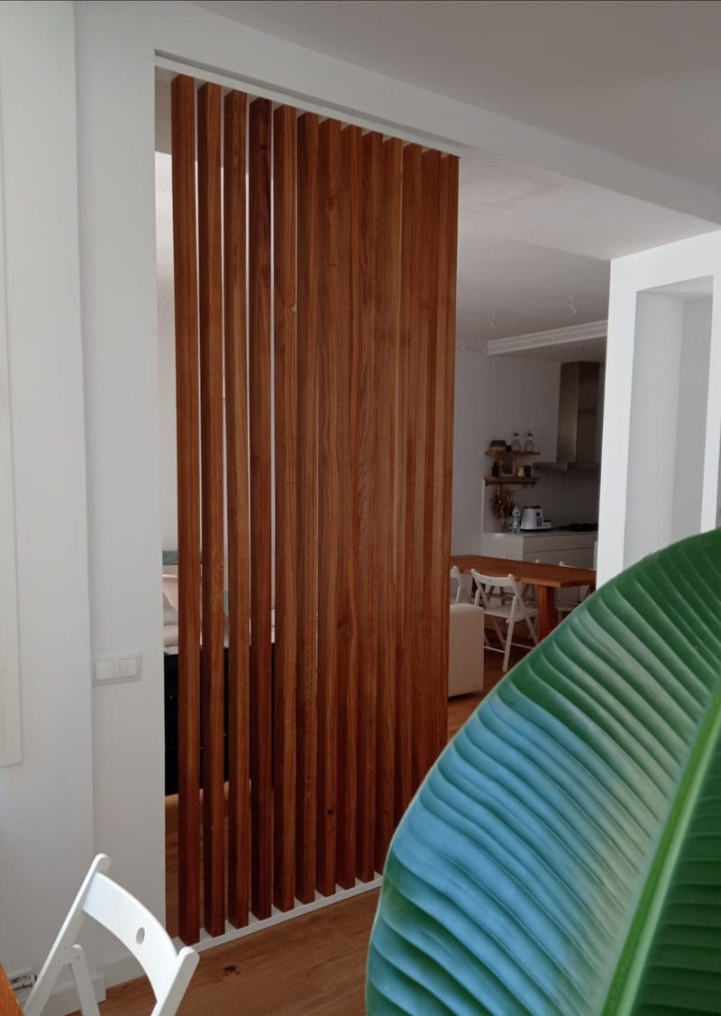 Pergola Decorativa Tubo WPC 2" x 2" Dark Wood Cuadrado 50x50x2900mm